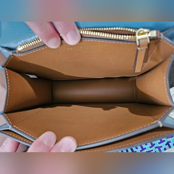 Eleanor Small Leather Convertible Crossbody - Picture 6 of 12